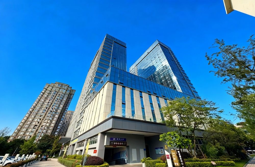 君信大厦外立面图